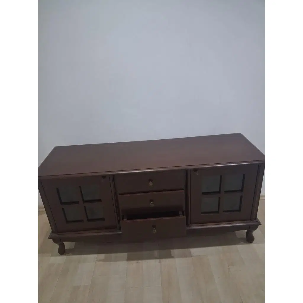 Tv Sehpa Klasik Pencere ST 90567 Model Ahşap Kayın Aslan Ayak Ceviz Renk 125