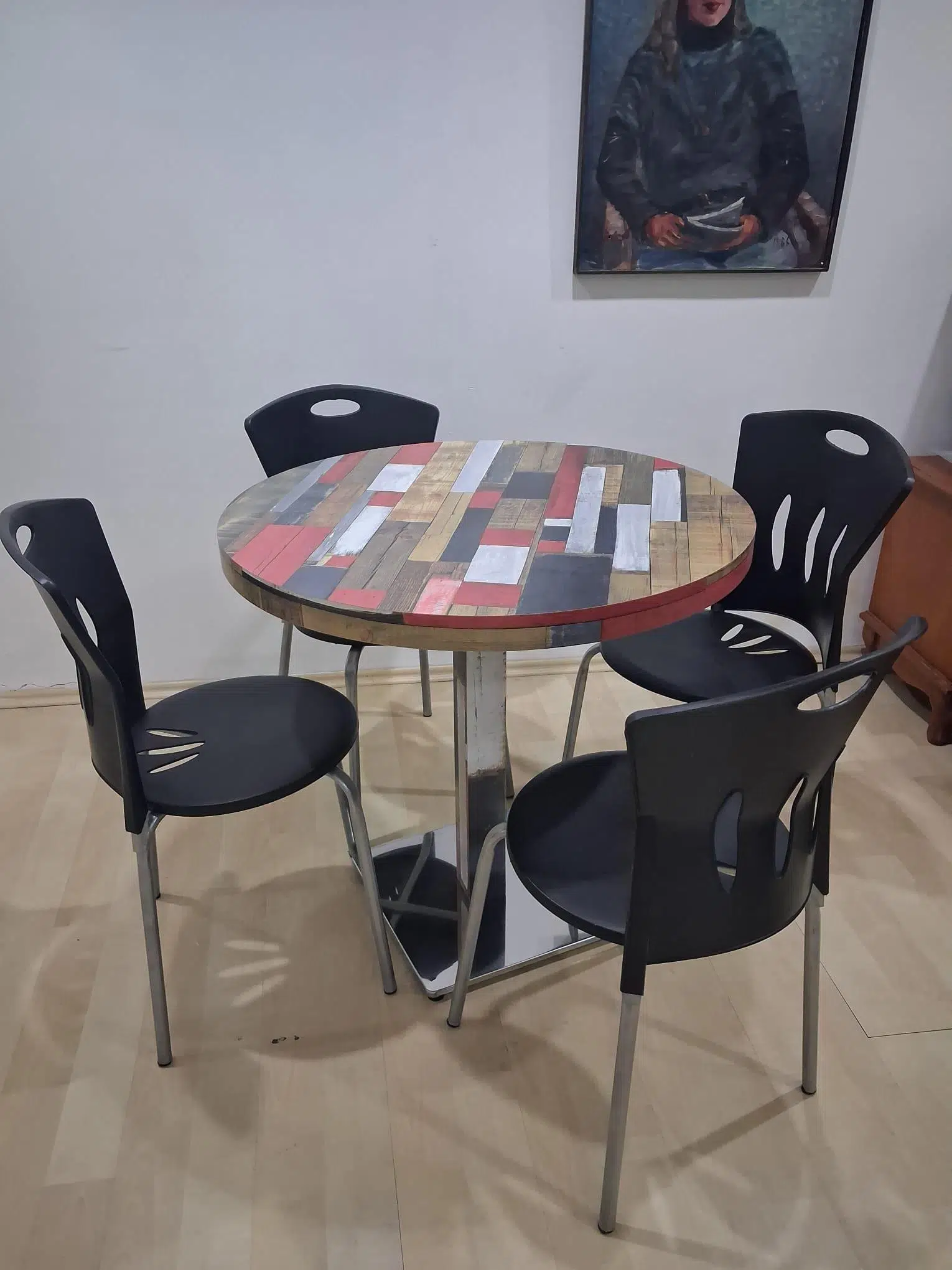 Masa Laminant 90688 Model Krom Tek Ayak Ad Plastik Sandalye Tabla Çizlmez Yanmaz 