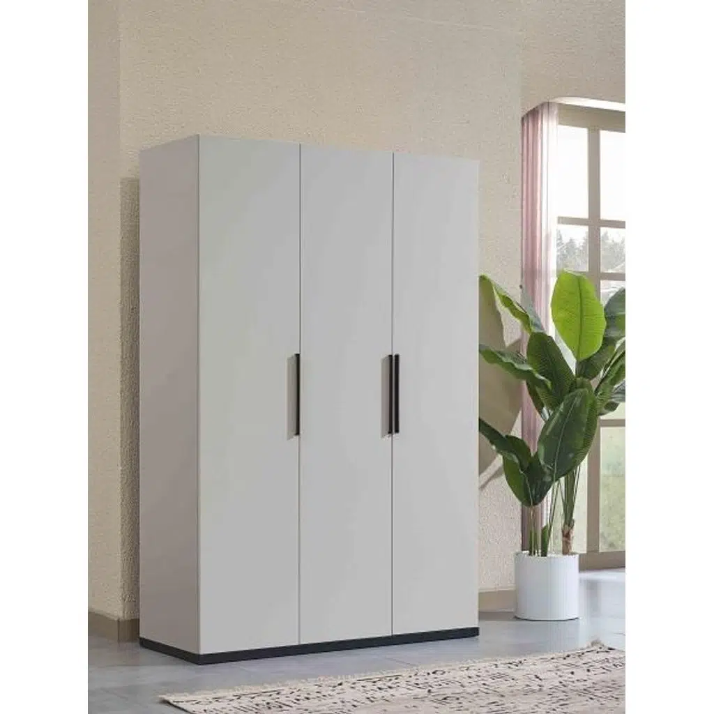 Dolap Urlu ROMA 90436 Model GARDIROP 3 Ahşap kapaklı Kalite Malzeme EL YAPIM