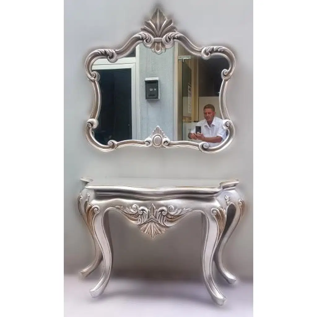 Dresuar 17737 ASLAN Polyester döküm eskitm GRİ-Kahve nakış Çerçev ayna El Yapım