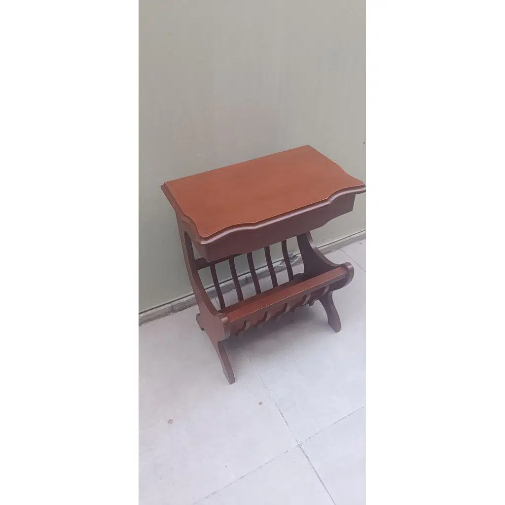 Gazete 13683 Sehpa Model Kayın MDF Torna tabla Parlak Ceviz Boya Tutmalı El Yapım